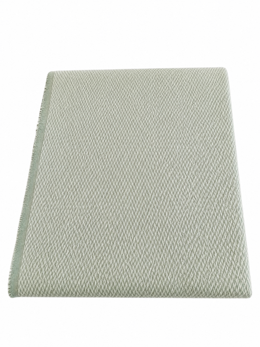 The Lyndon Company. Arcadia Throw Colour Sage 130x170cm