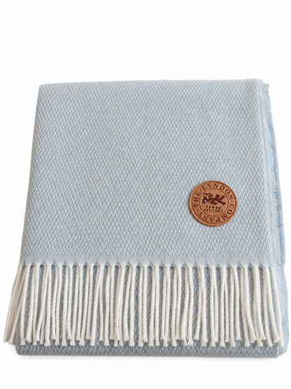 The Lyndon Company. Arcadia Throw Colour Coral 130x170cm