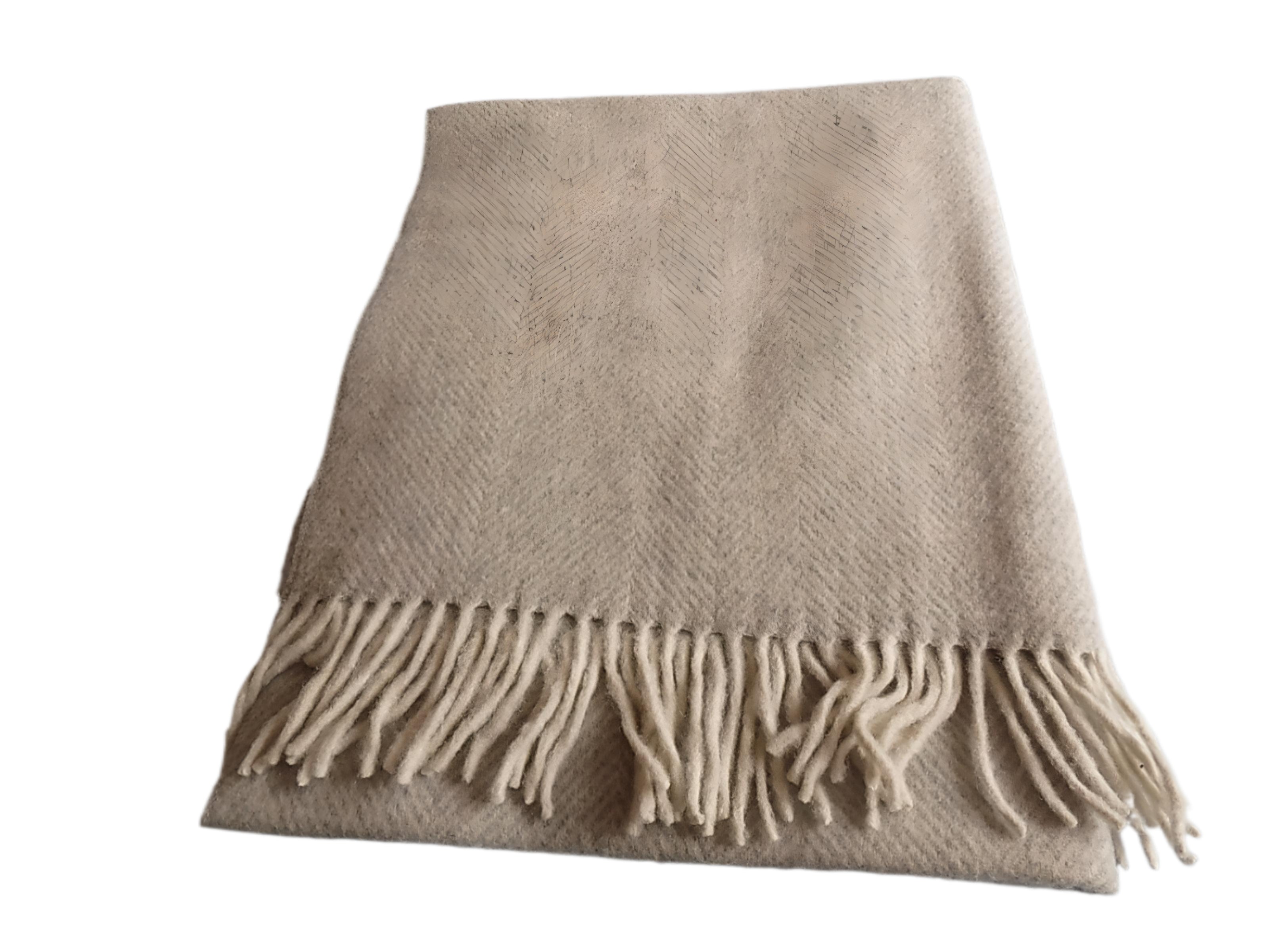 Knee Lap Blanket Scottish Herringbone 72 x 190cm Colour Grey Medium